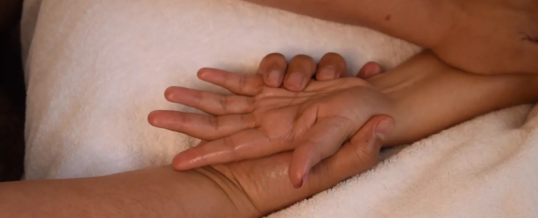 El Masajı Rehberi: Evde Uygulanabilir Teknikler